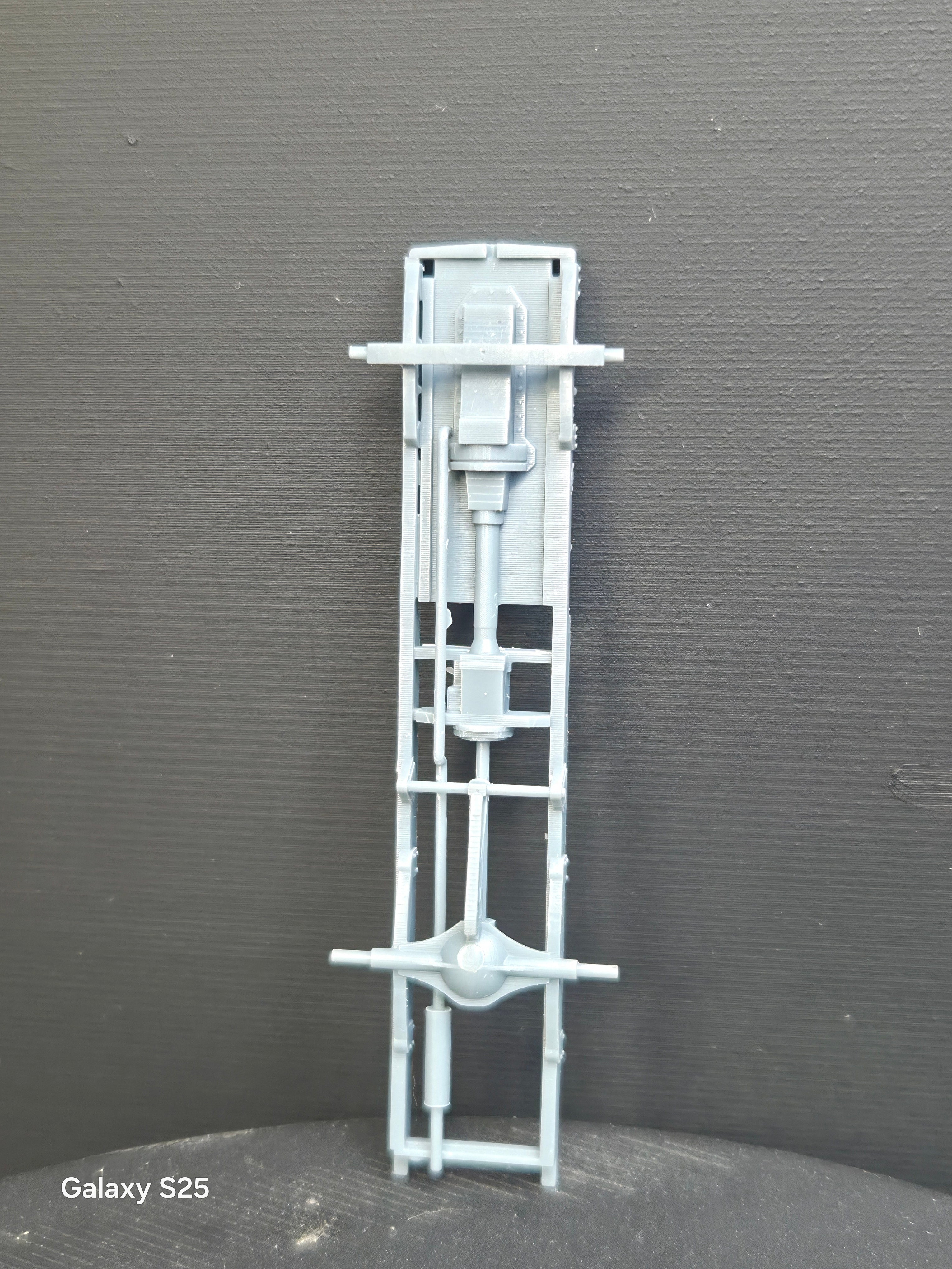 HO Scale 1920's Packard Tanker Truck Chassis   (PART # PN-10001)