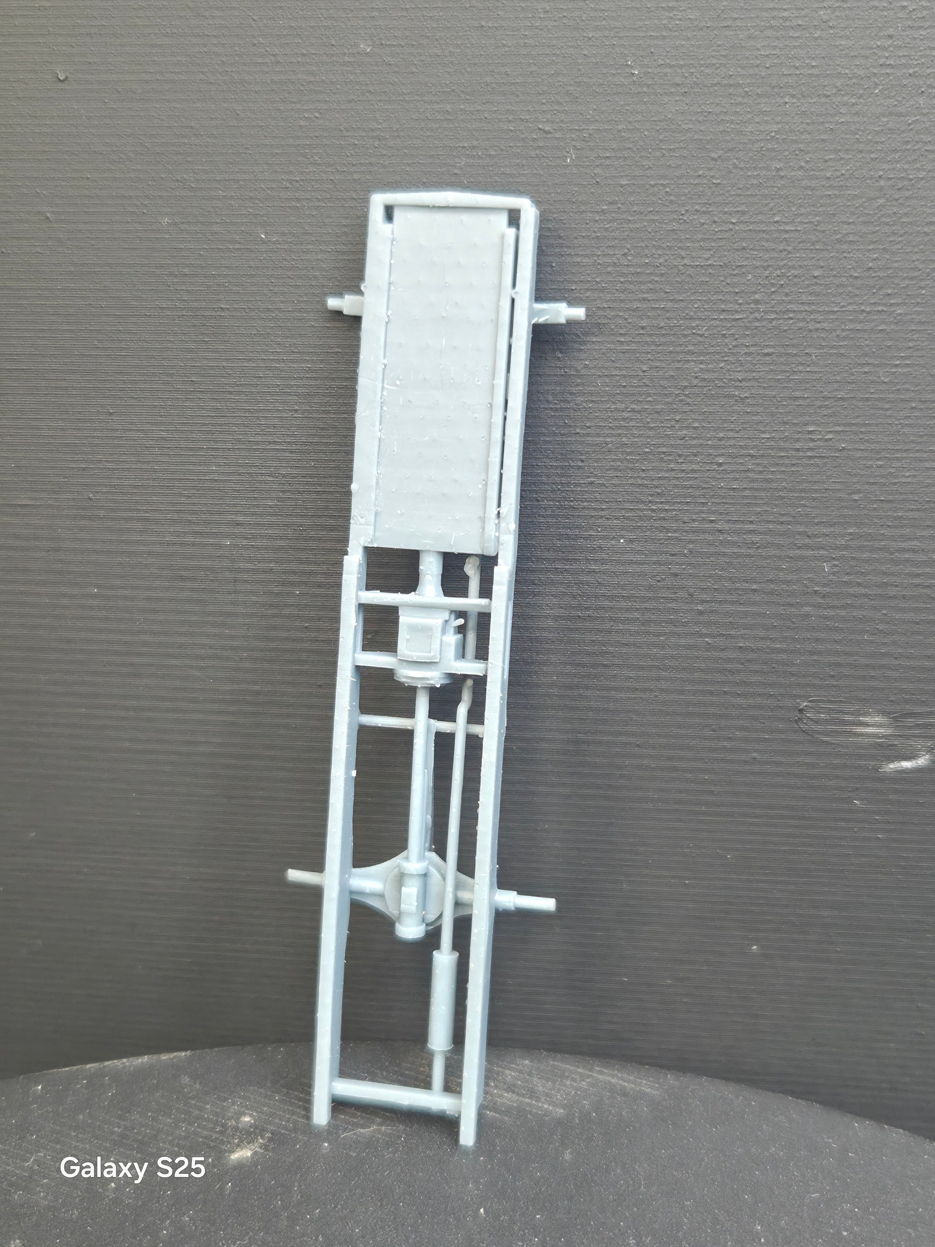 HO Scale 1920's Packard Tanker Truck Chassis   (PART # PN-10001)