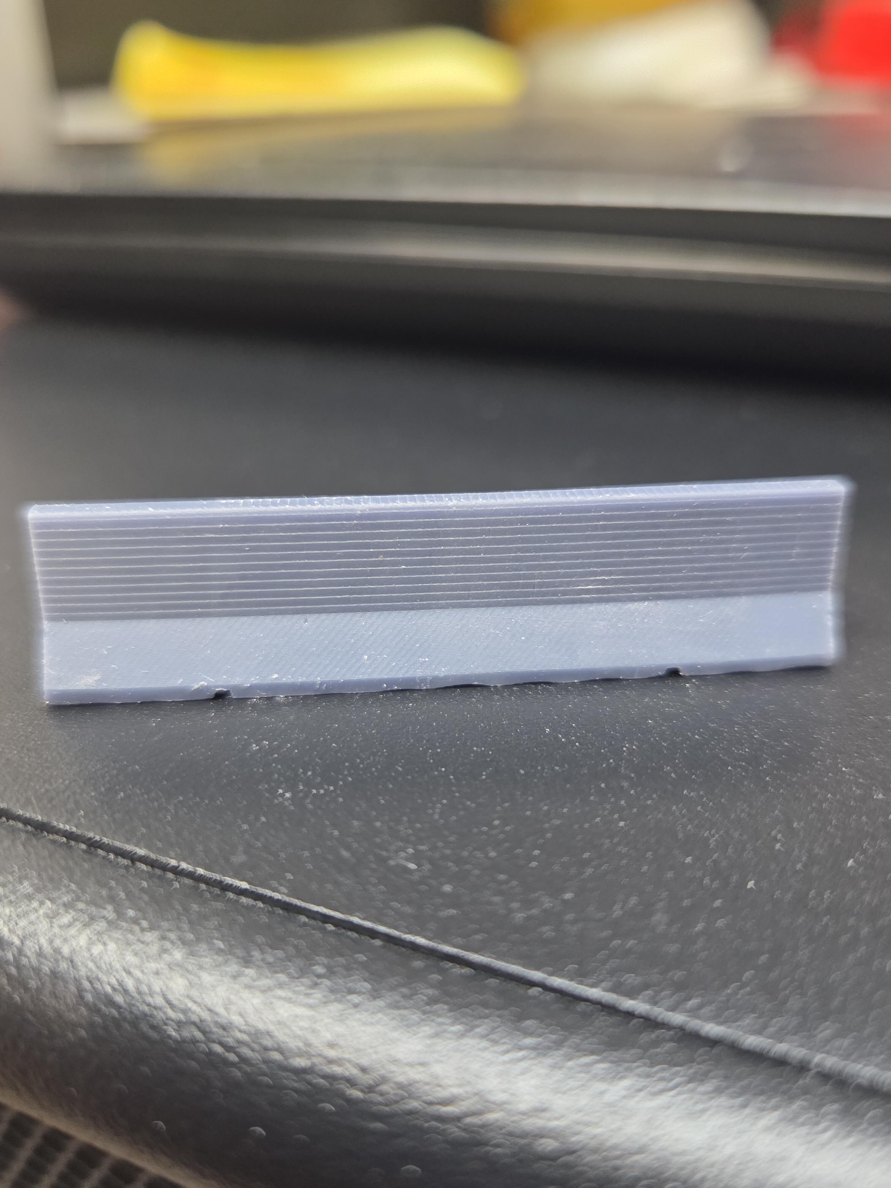 HO SCALE 15' JERSEY  BARRIERS (5 PER PACK)