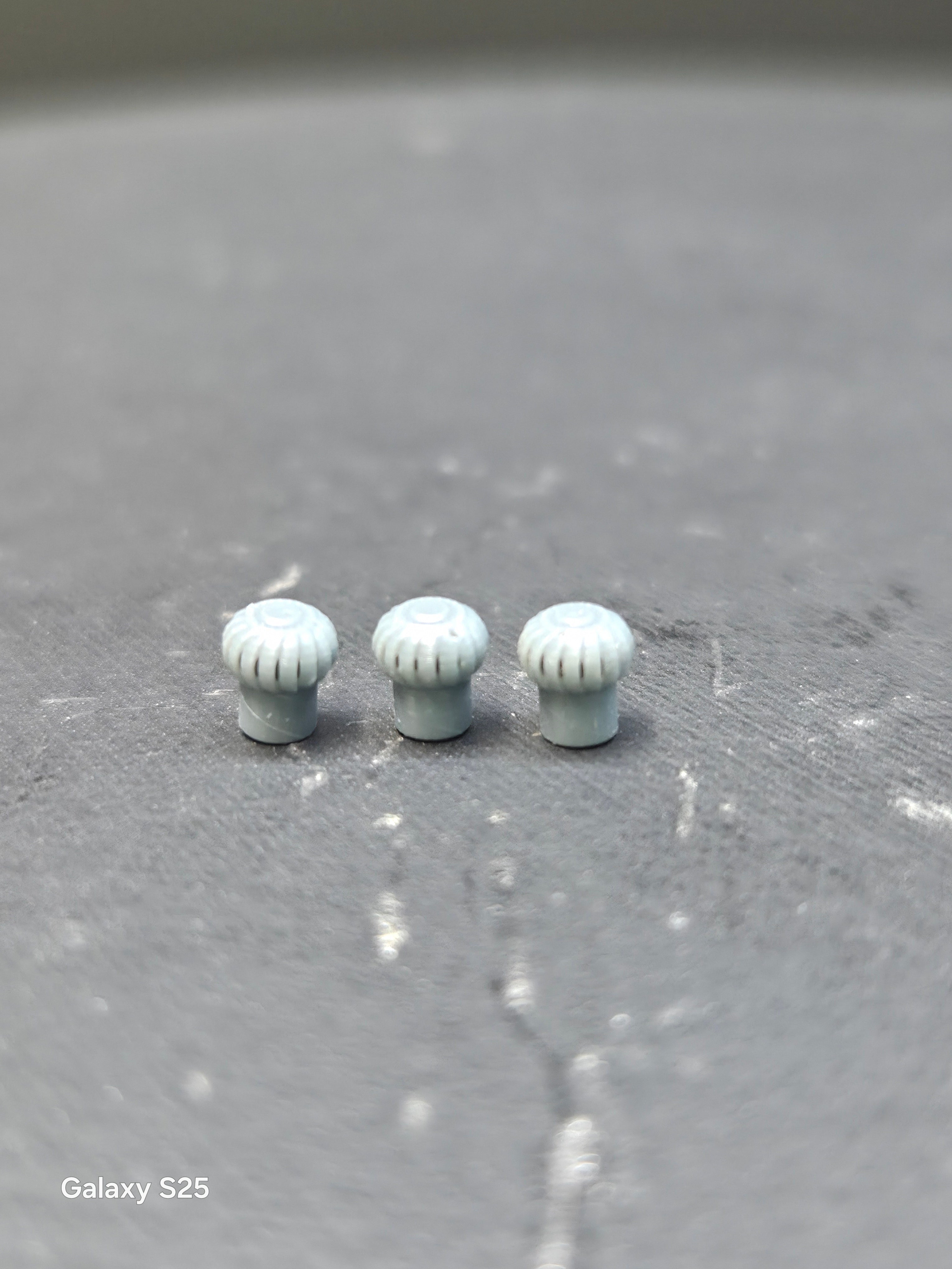 N SCALE 2FT SPINNING AIR VENT (12 PER PACK)