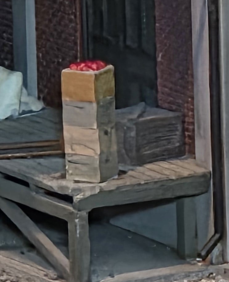 HO SCALE BOXES ROUND FRUIT 4 HIGH (4 PER PACK)