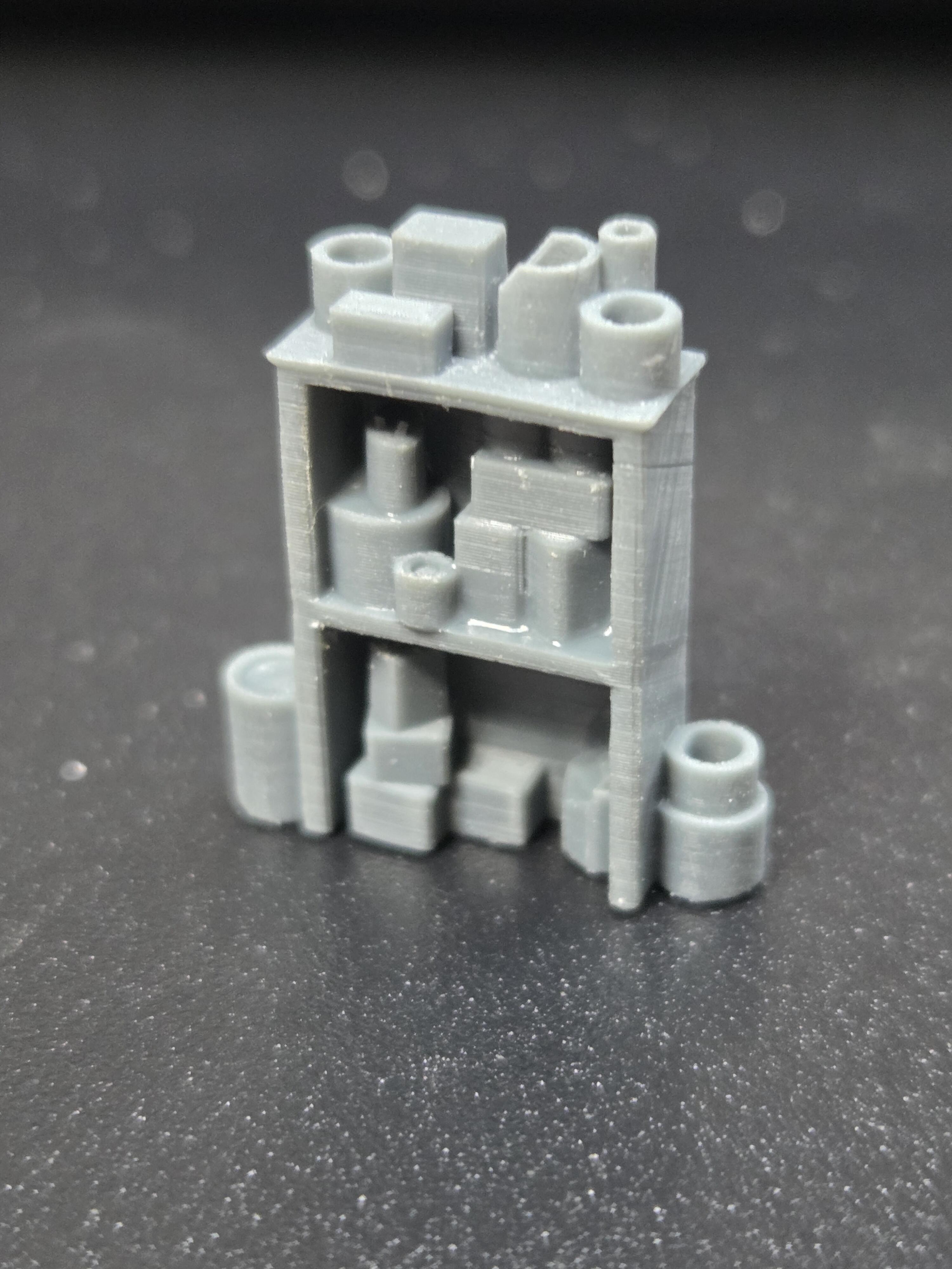 HO SCALE SHOP STORAGE SHELVES (4 PER PACK)